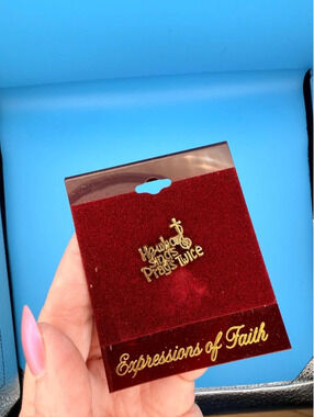 Papal Tiara Crossed Keys Lapel Pin Vatican Holy See Catholic Religious Pin
